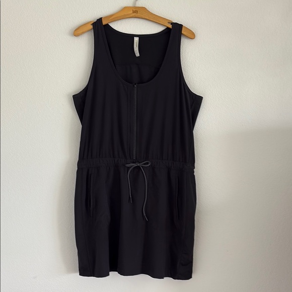 Athleta Expedition Skort Dress Size 14 - Picture 3 of 7